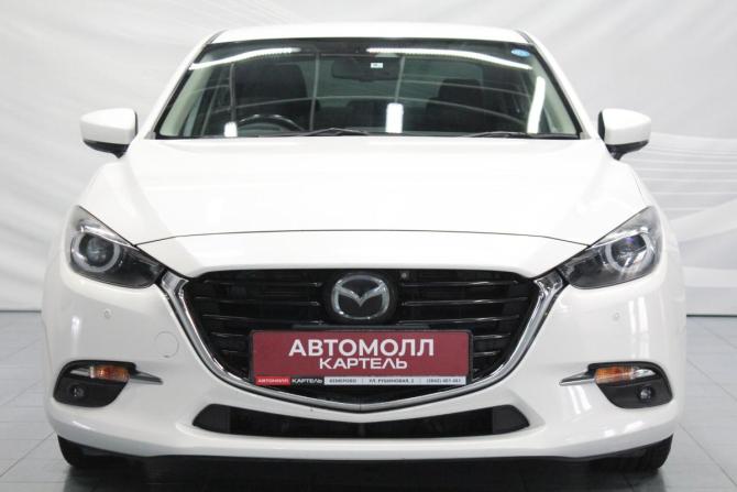 Mazda Axela III Рестайлинг с пробегом 2018 года, цена 1 250 000 рублей, 71142 км, седан, Автокод Объявления