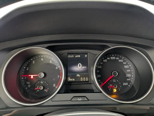 Volkswagen Tiguan II Рестайлинг с пробегом 2021 года, цена 2 800 000 рублей, 49413 км, внедорожник, Автокод Объявления