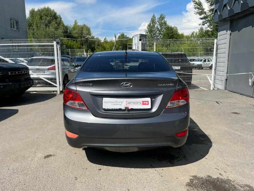 Hyundai Solaris I Нижнекамск  - изображение 8