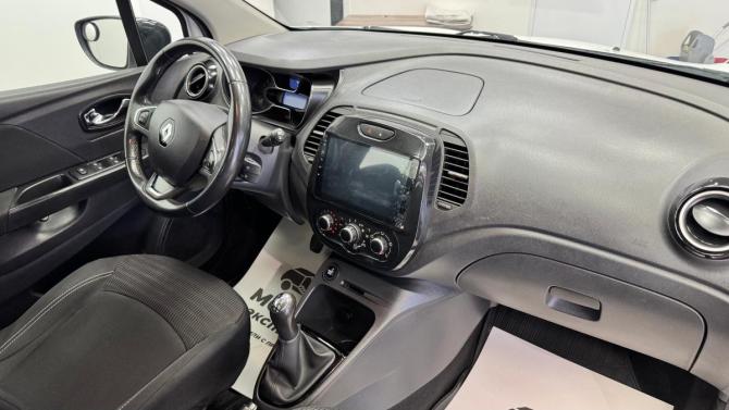 Renault Kaptur I с пробегом 2016 года, цена 1 350 000 рублей, 76100 км, внедорожник, Автокод Объявления