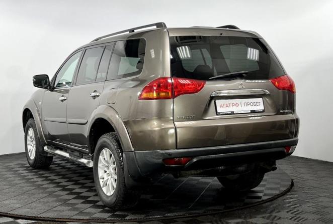 Mitsubishi Pajero Sport II с пробегом 2011 года, цена 1 900 000 рублей, 102287 км, внедорожник, Автокод Объявления