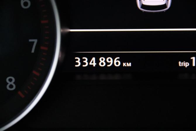 Volkswagen Touareg II с пробегом 2011 года, цена 1 585 850 рублей, 334895 км, внедорожник, Автокод Объявления