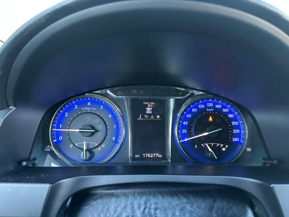 Toyota Camry VII (XV50) Рестайлинг 2 с пробегом 2017 года, цена 2 180 000 рублей, 176277 км, седан, Автокод Объявления