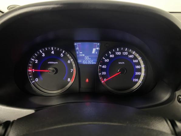 Hyundai Solaris I с пробегом 2011 года, цена 650 000 рублей, 166365 км, седан, Автокод Объявления