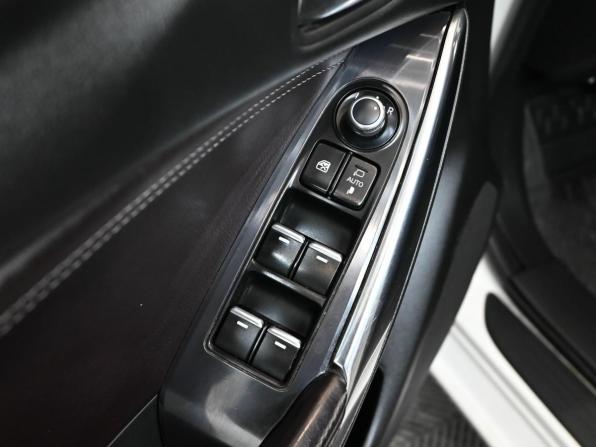 Mazda 6 III (GJ) Рестайлинг с пробегом 2018 года, цена 2 300 000 рублей, 85231 км, седан, Автокод Объявления