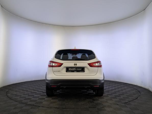 Nissan Qashqai II с пробегом 2017 года, цена 1 300 000 рублей, 164850 км, внедорожник, Автокод Объявления