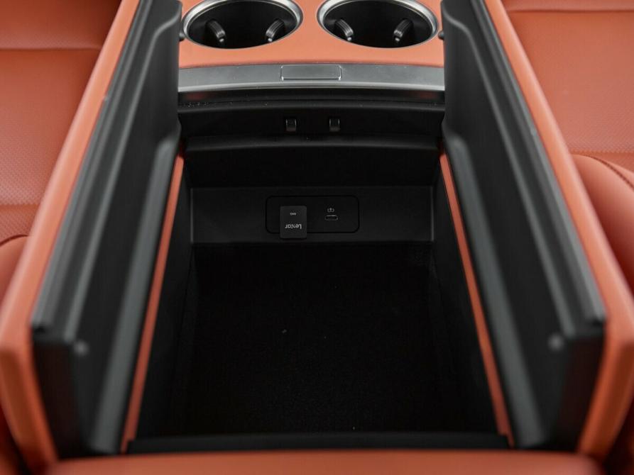 Li Auto (Lixiang) L9 I Рестайлинг Москва  - изображение 17