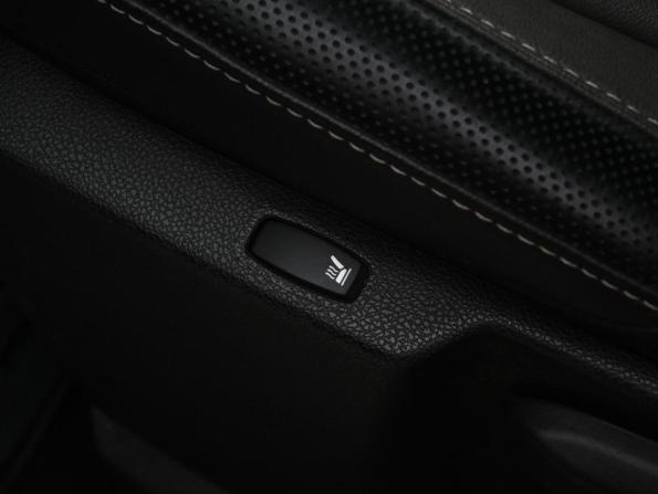 Renault Kaptur I с пробегом 2018 года, цена 1 777 000 рублей, 75307 км, внедорожник, Автокод Объявления