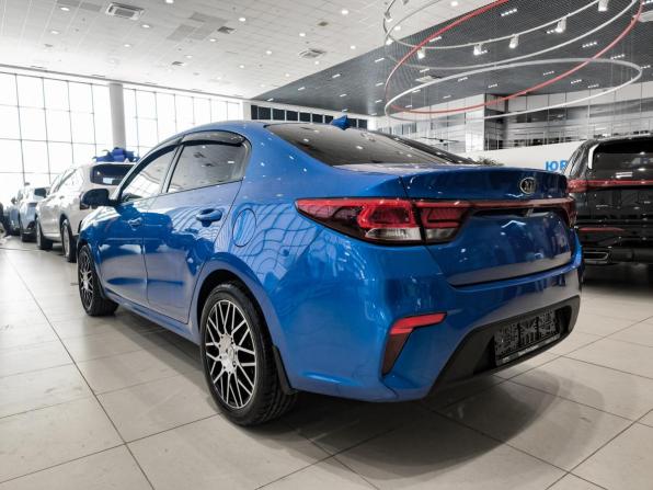 Kia Rio IV с пробегом 2018 года, цена 1 350 000 рублей, 111500 км, седан, Автокод Объявления