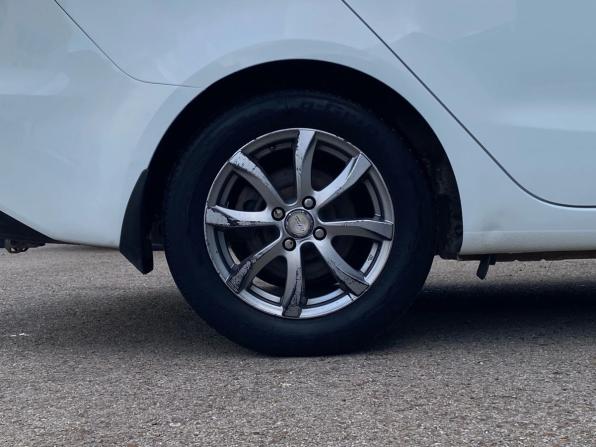 Kia Rio III Рестайлинг с пробегом 2015 года, цена 1 050 000 рублей, 117334 км, седан, Автокод Объявления