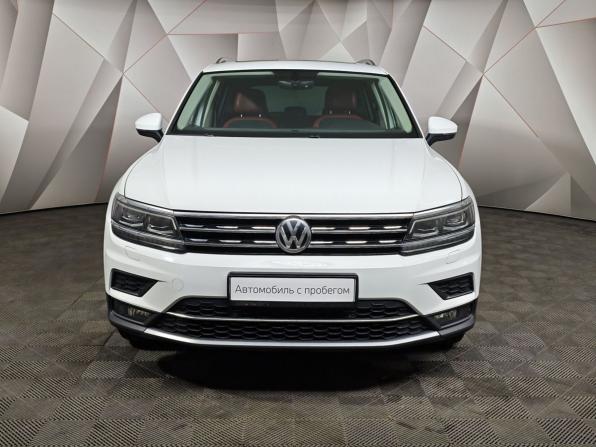 Volkswagen Tiguan II с пробегом 2017 года, цена 2 497 000 рублей, 141457 км, внедорожник, Автокод Объявления