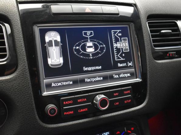Volkswagen Touareg II с пробегом 2011 года, цена 1 830 000 рублей, 353000 км, внедорожник, Автокод Объявления