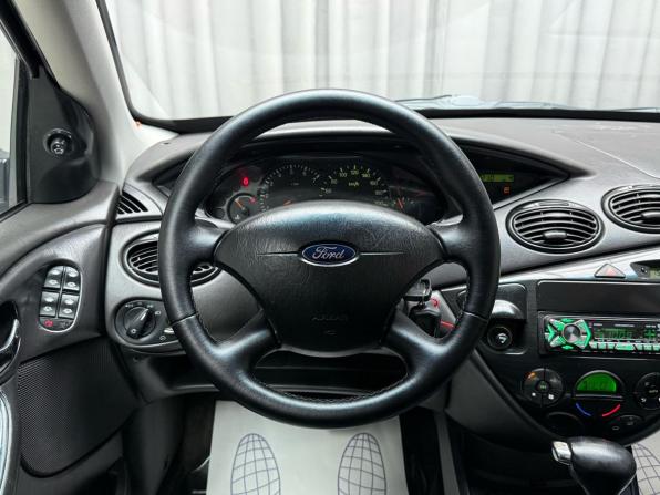 Ford Focus I Рестайлинг с пробегом 2005 года, цена 429 000 рублей, 209198 км, универсал, Автокод Объявления