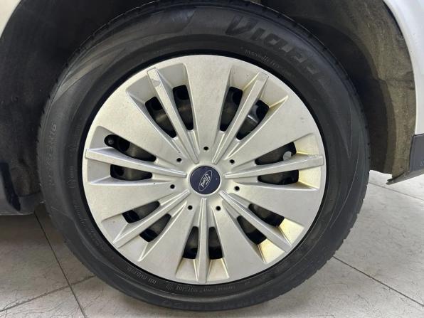 Ford Focus III Рестайлинг с пробегом 2019 года, цена 1 299 000 рублей, 83500 км, хэтчбек, Автокод Объявления