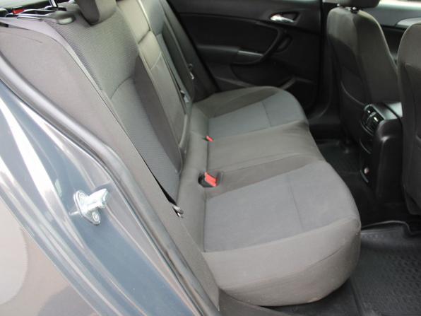 Opel Insignia I Рестайлинг с пробегом 2013 года, цена 989 000 рублей, 146686 км, лифтбек, Автокод Объявления