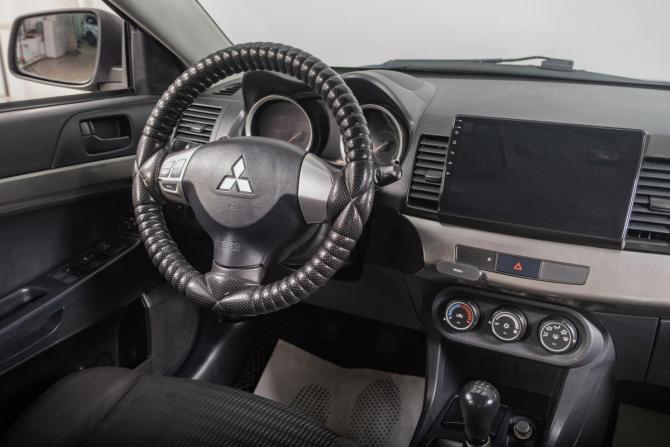 Mitsubishi Lancer X Рестайлинг с пробегом 2012 года, цена 849 000 рублей, 315000 км, седан, Автокод Объявления