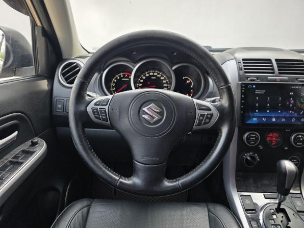 Suzuki Grand Vitara II Рестайлинг с пробегом 2010 года, цена 1 150 000 рублей, 143795 км, внедорожник, Автокод Объявления