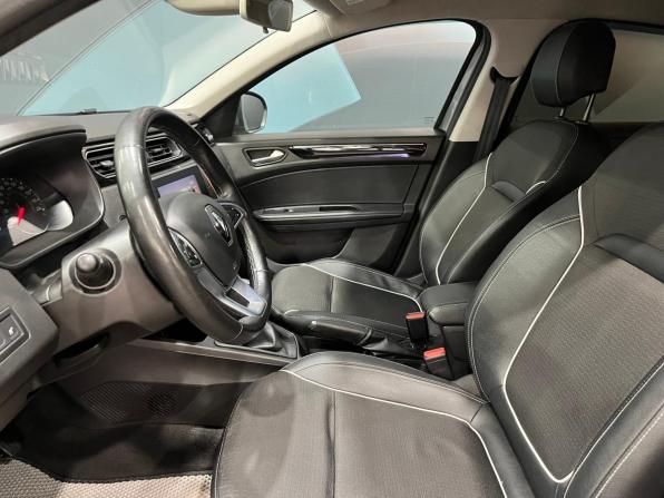 Renault Arkana I с пробегом 2019 года, цена 1 412 000 рублей, 135468 км, внедорожник, Автокод Объявления