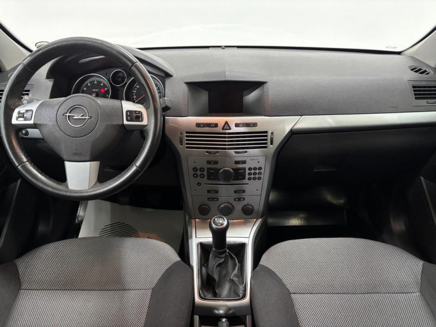 Opel Astra H Рестайлинг Альметьевск  - изображение 13