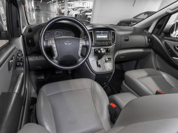 Hyundai Grand Starex I Рестайлинг 2 с пробегом 2018 года, цена 3 800 000 рублей, 65395 км, минивэн, Автокод Объявления