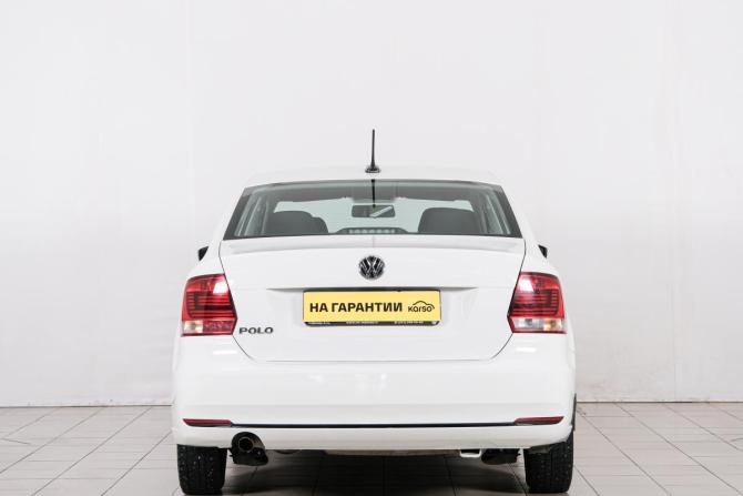 Volkswagen Polo V Рестайлинг с пробегом 2018 года, цена 769 000 рублей, 301868 км, седан, Автокод Объявления