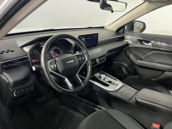 Haval Jolion I Рестайлинг с пробегом 2024 года, цена 1 950 000 рублей, 34456 км, внедорожник, Автокод Объявления