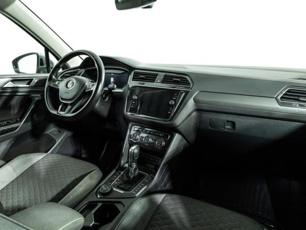 Volkswagen Tiguan II с пробегом 2018 года, цена 2 199 777 рублей, 143577 км, внедорожник, Автокод Объявления