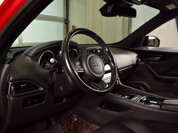 Jaguar F-Pace I с пробегом 2017 года, цена 2 599 999 рублей, 69592 км, внедорожник, Автокод Объявления