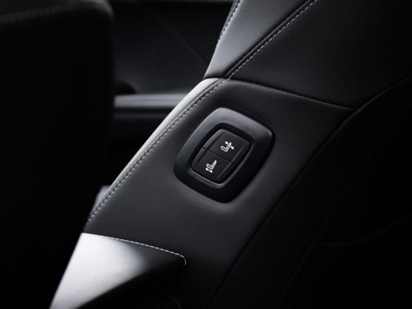 Toyota Camry IX (XV80) China Market с пробегом 2024 года, цена 4 060 000 рублей, 28000 км, седан, Автокод Объявления