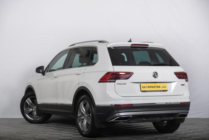Volkswagen Tiguan II с пробегом 2018 года, цена 2 339 000 рублей, 252700 км, внедорожник, Автокод Объявления