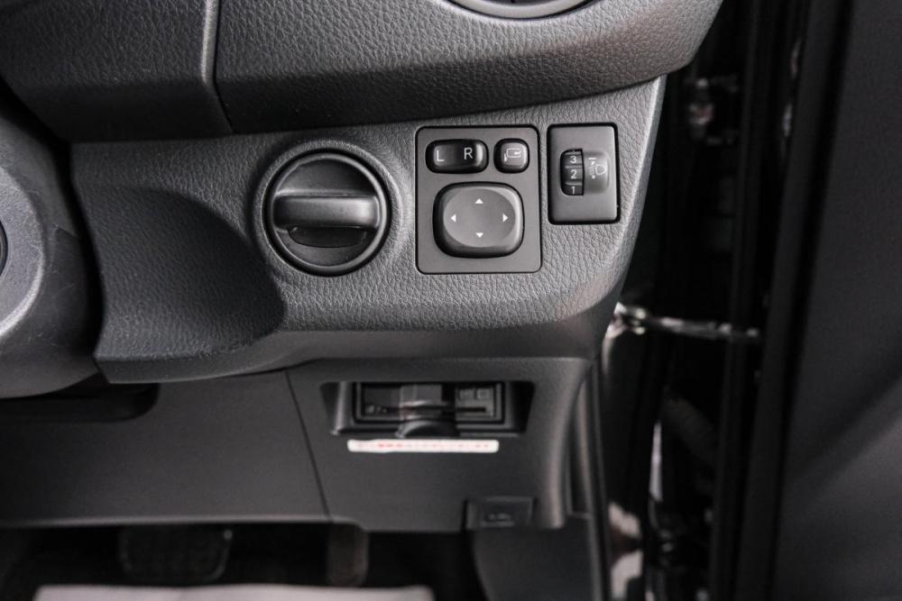 Toyota Vitz III (XP130) Рестайлинг 2 Красноярск  - изображение 18