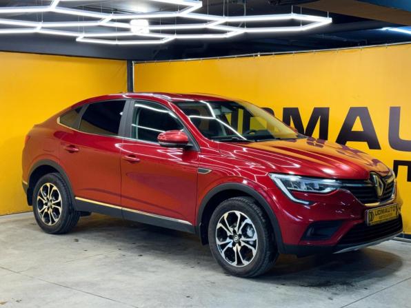 Renault Arkana I с пробегом 2021 года, цена 1 959 000 рублей, 53707 км, внедорожник, Автокод Объявления