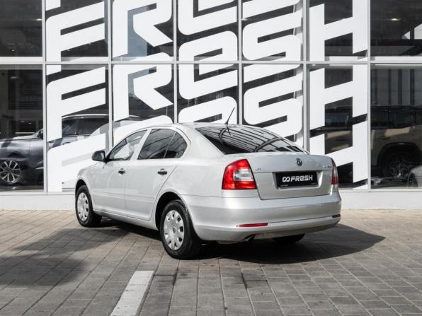 Skoda Octavia II (A5) Рестайлинг с пробегом 2013 года, цена 1 180 000 рублей, 129466 км, лифтбек, Автокод Объявления