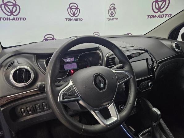 Renault Kaptur I Рестайлинг с пробегом 2021 года, цена 1 805 000 рублей, 73975 км, внедорожник, Автокод Объявления