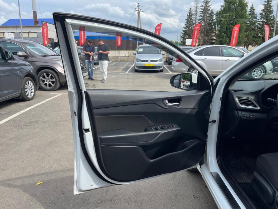 Hyundai Solaris II Альметьевск  - изображение 9