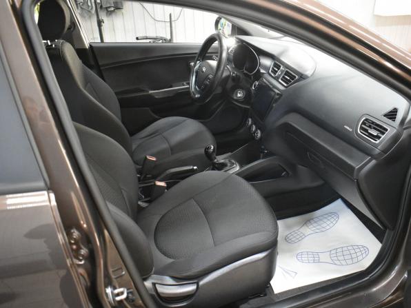 Kia Rio III Рестайлинг с пробегом 2016 года, цена 1 219 000 рублей, 67349 км, седан, Автокод Объявления