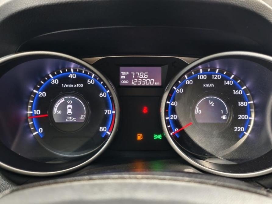 Hyundai ix35 I Рестайлинг Курск  - изображение 12