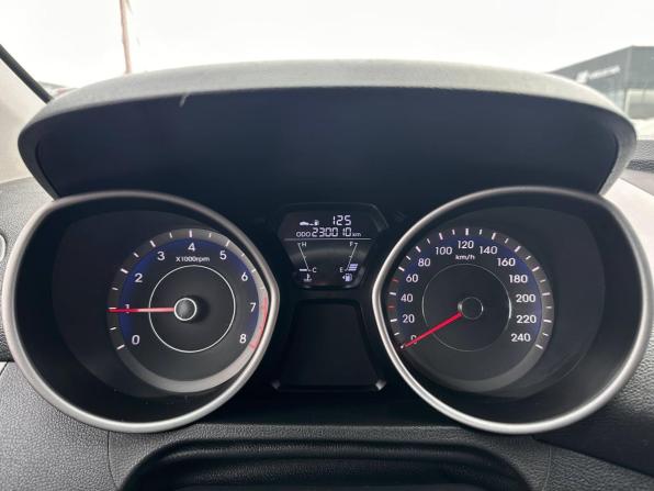 Hyundai Elantra V (MD) Рестайлинг с пробегом 2013 года, цена 998 000 рублей, 229830 км, седан, Автокод Объявления
