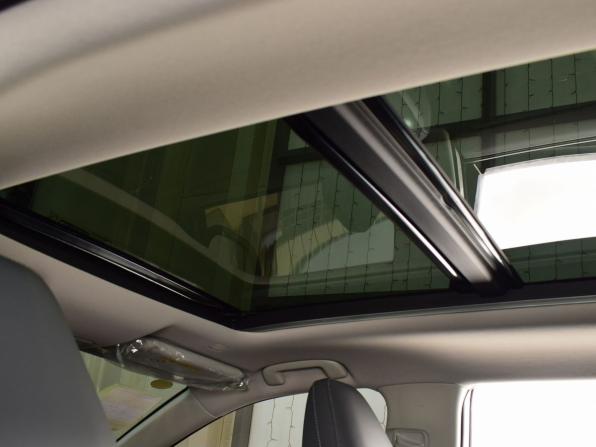 Toyota RAV4 VI (XA60) с пробегом 2026 года, цена 3 899 995 рублей, 17 км, внедорожник, Автокод Объявления