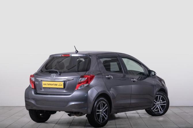 Toyota Vitz III (XP130) с пробегом 2014 года, цена 949 000 рублей, 140200 км, хэтчбек, Автокод Объявления