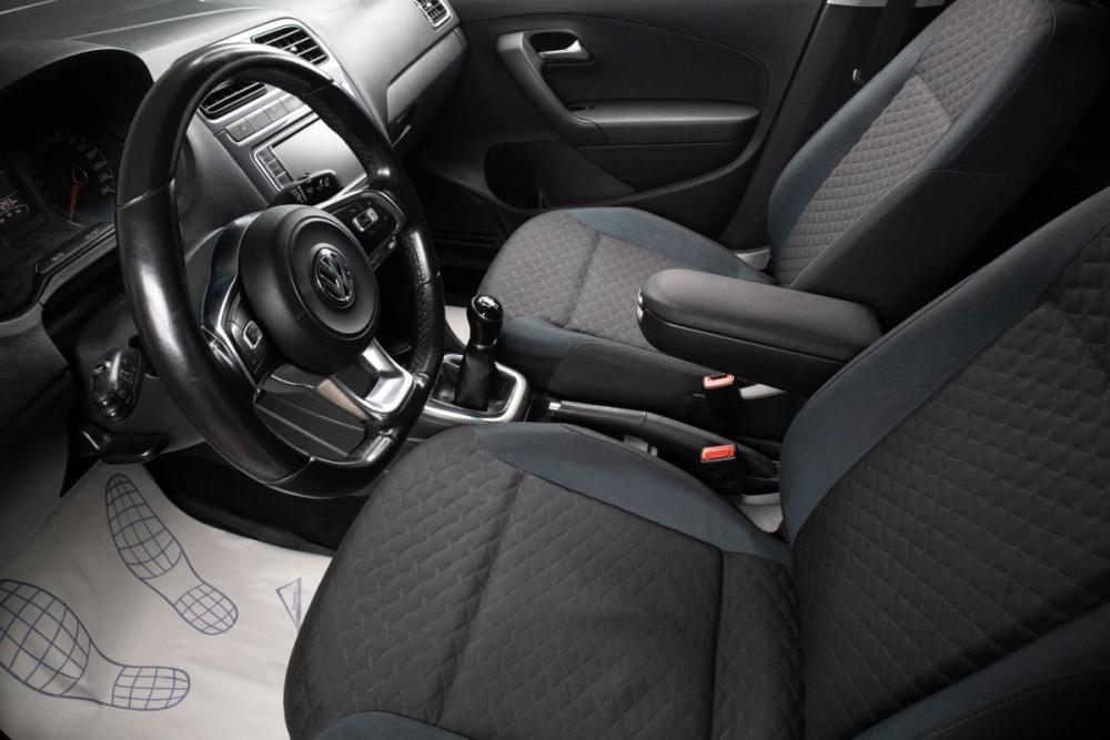 Volkswagen Polo V Рестайлинг Оренбург  - изображение 16