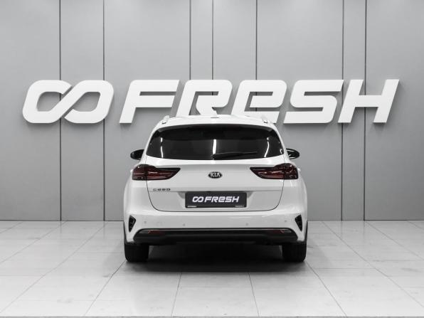 Kia Ceed III с пробегом 2019 года, цена 1 785 000 рублей, 147115 км, универсал, Автокод Объявления