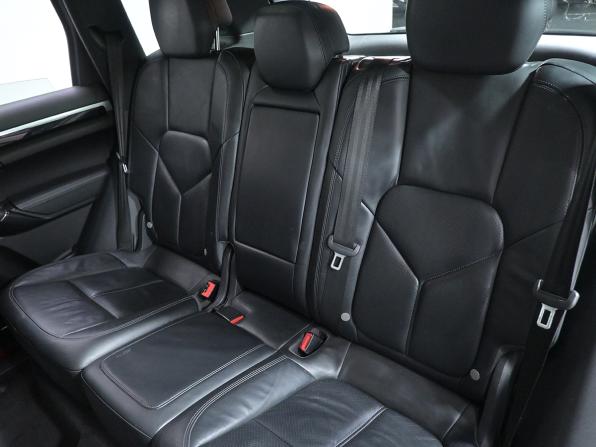 Porsche Cayenne II Рестайлинг (958) с пробегом 2014 года, цена 2 550 000 рублей, 177731 км, внедорожник, Автокод Объявления