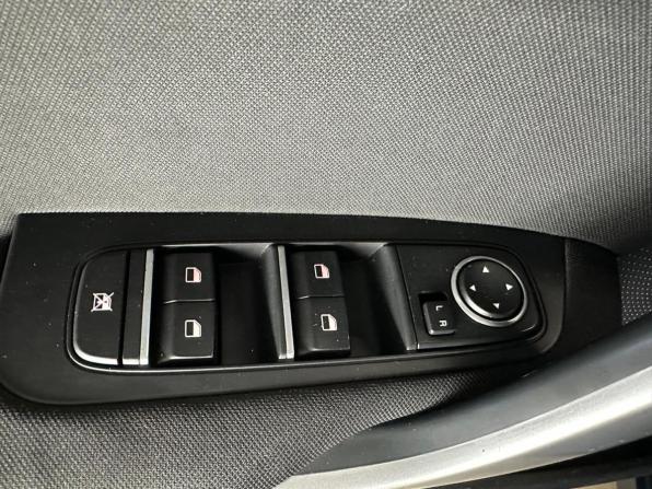 Kia Ceed III с пробегом 2019 года, цена 1 575 000 рублей, 164588 км, универсал, Автокод Объявления