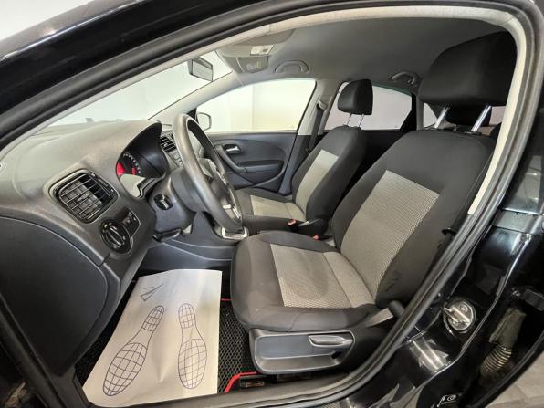 Volkswagen Polo V с пробегом 2012 года, цена 700 000 рублей, 100634 км, седан, Автокод Объявления