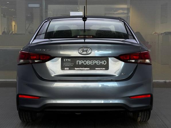 Hyundai Solaris II с пробегом 2018 года, цена 1 470 000 рублей, 77000 км, седан, Автокод Объявления