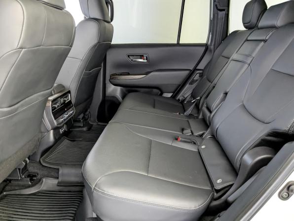 Toyota Land Cruiser 300 Series с пробегом 2021 года, цена 9 500 000 рублей, 52262 км, внедорожник, Автокод Объявления