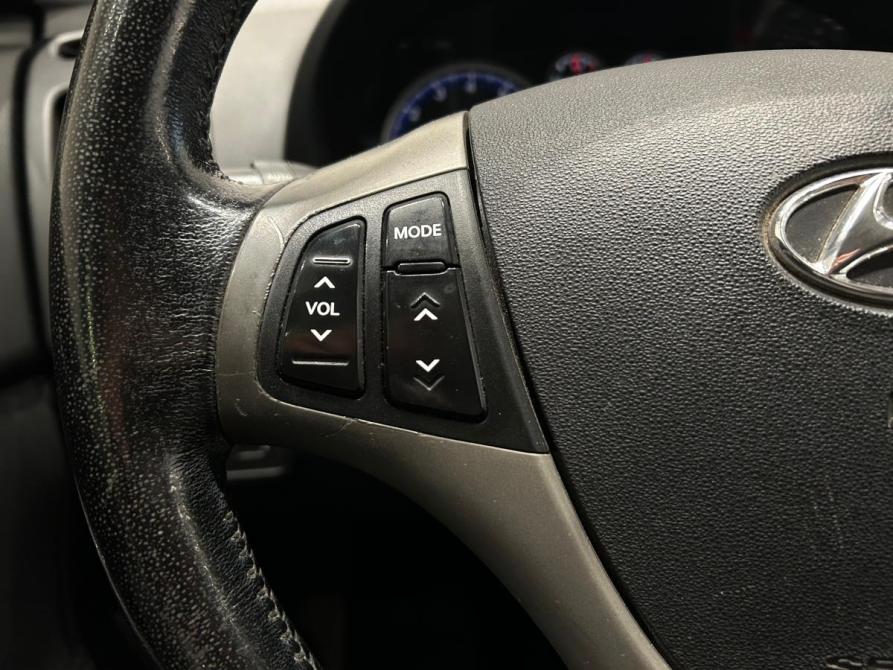 Hyundai i30 I Санкт-Петербург  - изображение 16