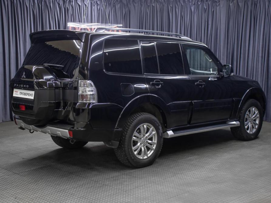 Mitsubishi Pajero IV Рестайлинг 2 Москва  - изображение 5