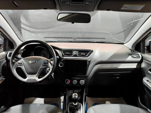 Kia Rio III Рестайлинг с пробегом 2017 года, цена 925 000 рублей, 179753 км, седан, Автокод Объявления